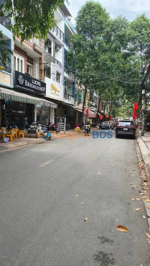 Nhà 4 Tầng Mặt Tiền Đường Số Him Lam Q8 - 14.5 Tỷ Kinh Doanh Sầm Uất