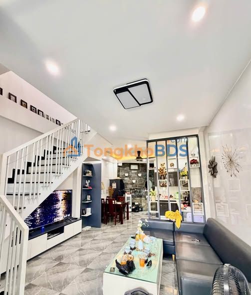 Nhà Phan Bội Châu Huế 56m² 2,5 tỷ - Ô tô vào tận nhà