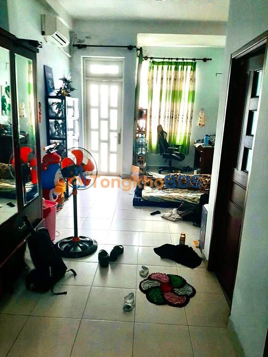 Bán Gấp Townhouse 85m² 3 Tầng Đối Diện Landmark 81, Bình Thạnh - 8.3 Tỷ