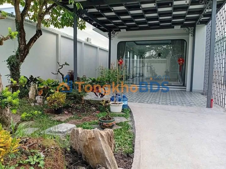Nhà Vườn 1.500m² Mặt Tiền Nhơn Thạnh Trung - Giá Tốt Long An