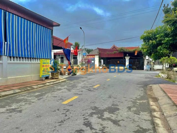 Đất nền mặt đường 9m Cẩm La, Kiến Thụy - 100m² Sổ hồng chính chủ