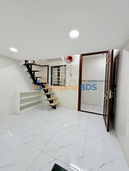 Cho thuê phòng full nội thất 3.2 triệu/tháng - Ngay Tân Hương, TP.HCM