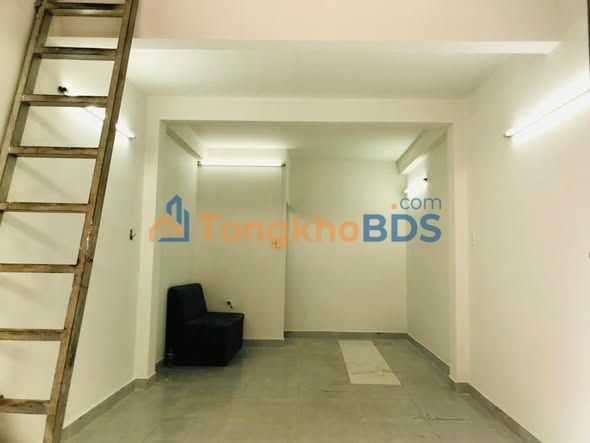 Nhà Hẻm Kinh Doanh Hoàng Hoa Thám, Tân Bình - 9.5 Triệu/Tháng