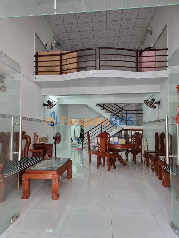 Nhà Mặt Tiền Lê Vĩnh Hòa Rạch Giá 90m² - Giá 2.5 Tỷ TL