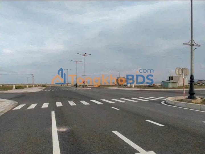 Đất nền mặt tiền Phan Chu Trinh, Tuy Hòa - 99m² - Giá tốt nhất