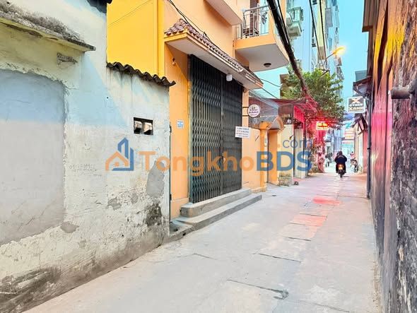 Nhà Cầu Giấy 45m² x 5 Tầng - Mặt Ngõ Thông, Kinh Doanh Nhỏ, Tặng Full Nội Thất