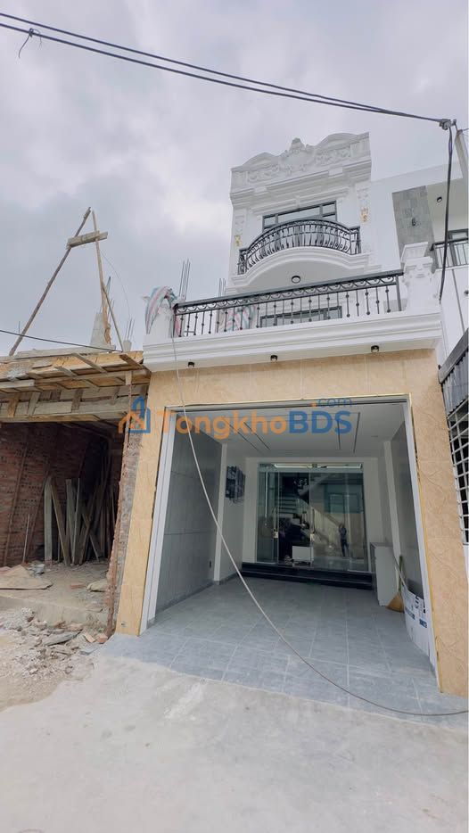 Nhà 3 Tầng Gara Ô Tô Lương Quán 61m² - Giá Tốt 2.95 Tỷ