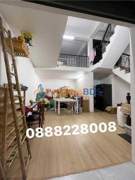 Cho thuê phòng 214 Đội Cấn, Ba Đình - Đủ nội thất, giá chỉ từ 3.3 triệu