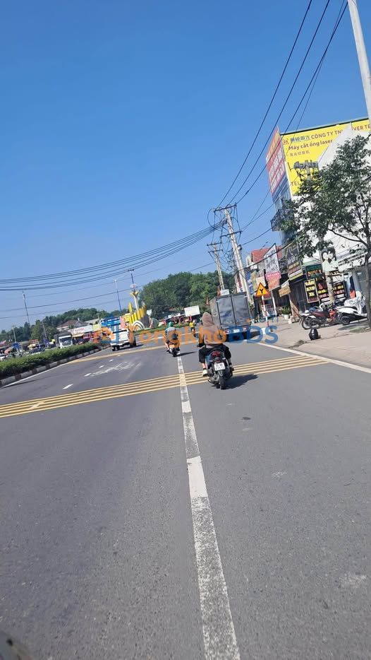 Nhà phố Tân Uyên 100m² 3.7 tỷ - Mặt tiền kinh doanh