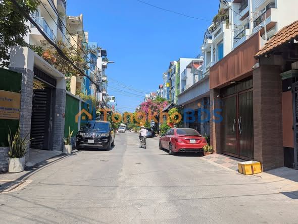 Nhà phố Gò Vấp 70m² giá 11.3 tỷ - Ô tô vào tận nhà