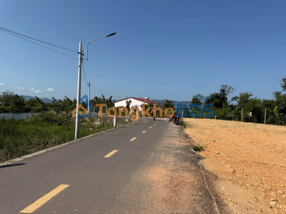 Đất view sông Tuy Phước Đông 93m² 400 triệu - Sổ đỏ