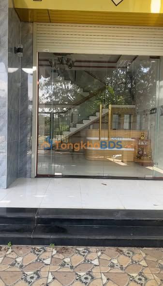 Nhà Mặt Tiền Kinh Doanh 900m² Gần Biển Tam Thanh - Giá 3 Tỷ