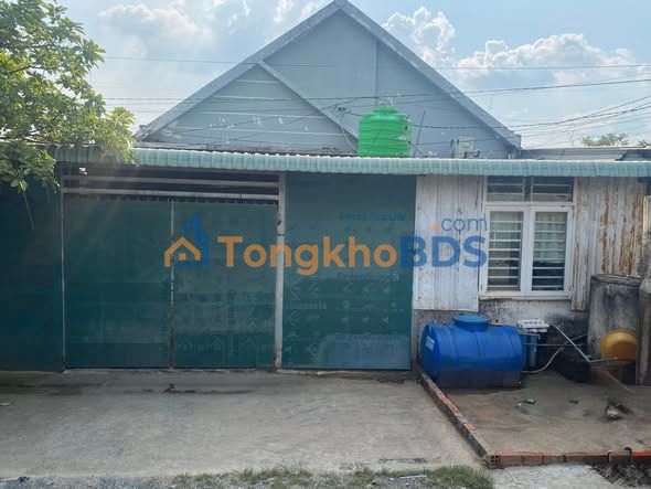 Nhà Mặt Tiền Cầu Nhà Việt, Củ Chi - 105m² Kinh Doanh Sầm Uất