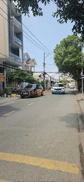 Nhà Phố Mặt Tiền Phước Long B, Thủ Đức - 120m² Kinh Doanh Đắc Lợi