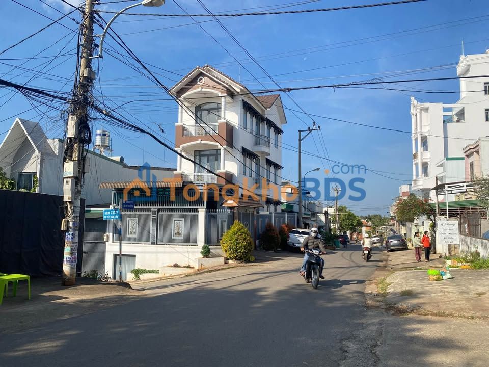 Bán Đất Trung Tâm Buôn Ma Thuột - 125m² Thổ Cư 100% - Giá 3.5 Tỷ