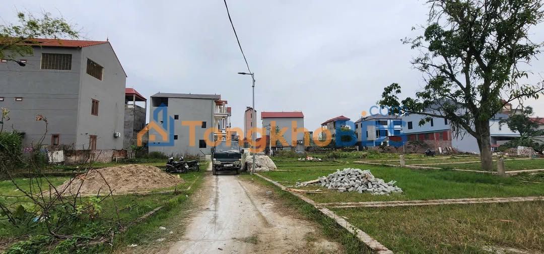 Bán Đất Mê Linh 37m² Sổ Đỏ Full Thổ Cư - Giá Chỉ 2 Tỷ