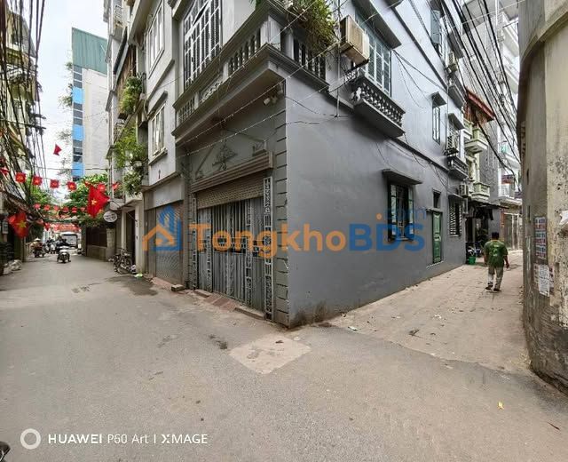 Nhà 6 Tầng Thang Máy Nhật Tảo, Lô Góc, Ô Tô Đỗ Cửa - 11.5 Tỷ