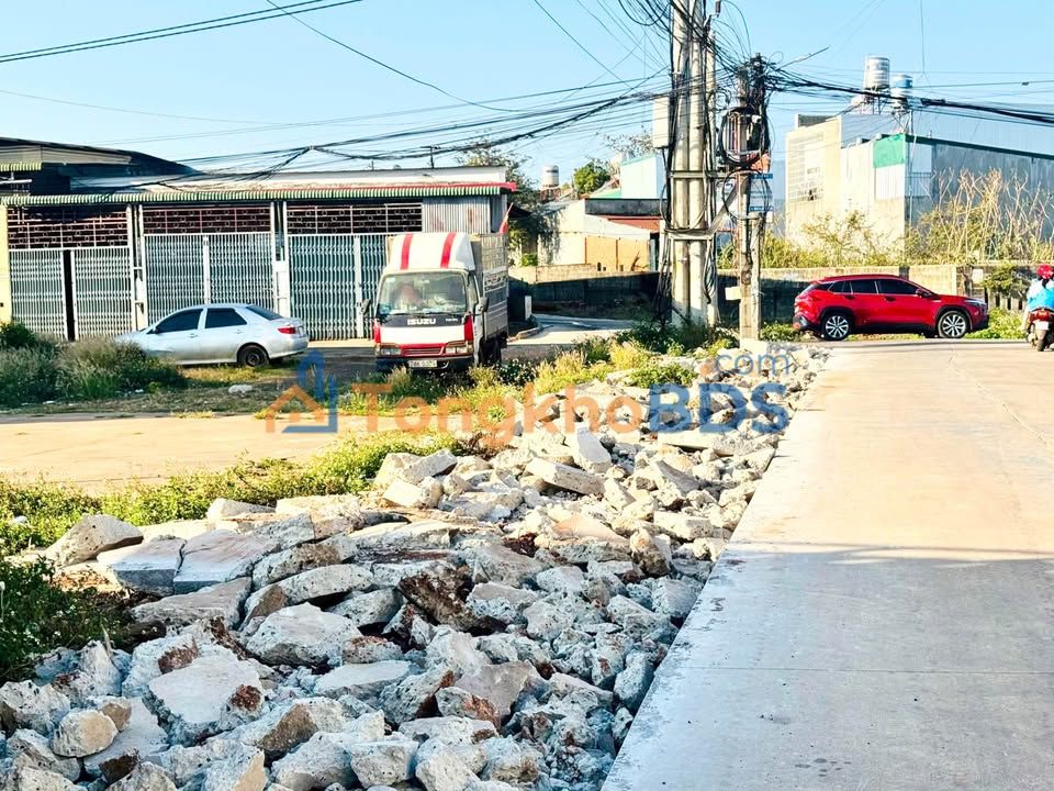 Đất Thổ Cư Buôn Ma Thuột 90m² Hướng Nam - Giá 2.45 Tỷ - Hẻm 147 Đỗ Xuân Hợp