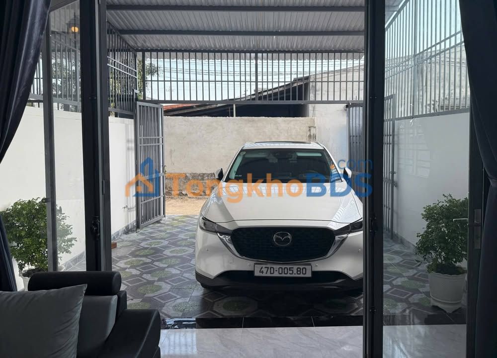 Nhà 100m² Hòa Phú, Buôn Ma Thuột - Giá 1.38 Tỷ, Sẵn Sàng Dọn Vào Ở Ngay!