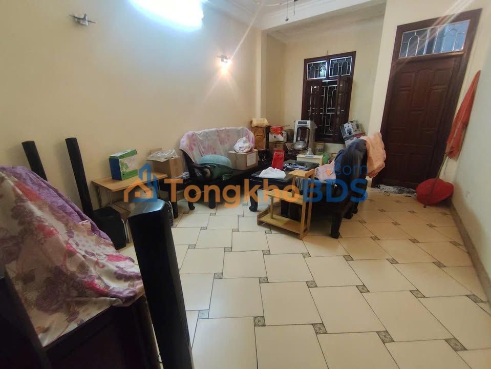 Nhà Nguyên Căn 5 Tầng Nguyễn Khuyến, Hà Đông - Ô tô vào nhà, Sẵn ở ngay!