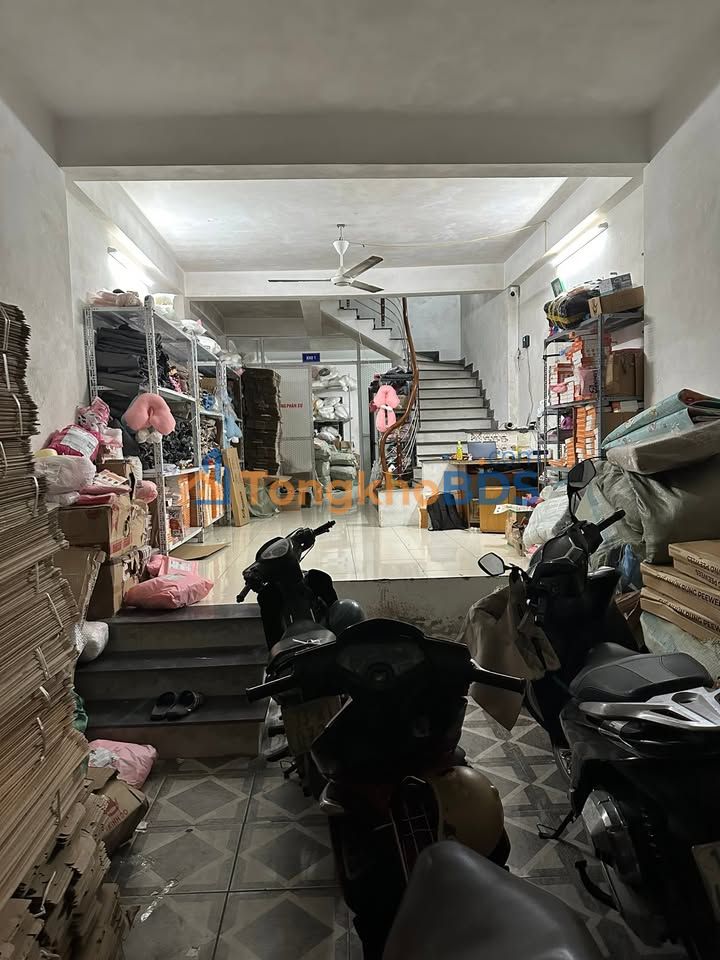 Nhà cho thuê Văn Phú Hà Đông 90m² 17 triệu - Ô tô vào nhà