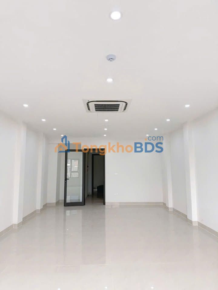 Văn phòng Tố Hữu 60m² 8 triệu - Sẵn sàng làm việc