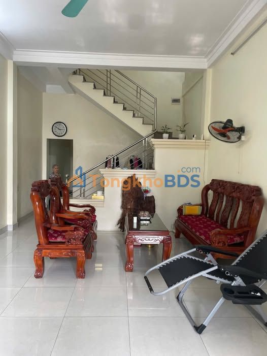 Bán Nhà 3 Tầng 81m² Mặt Tiền Nguyễn Trãi, Bắc Ninh - Sẵn Sàng Ở Ngay