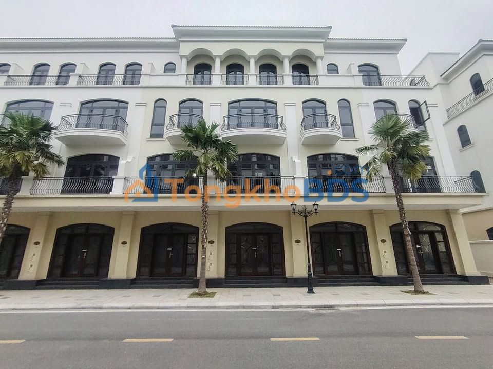 Bán Gấp Townhouse Chà Là 58.5m² - Sổ Đỏ Sẵn - Giá 8.4 Tỷ