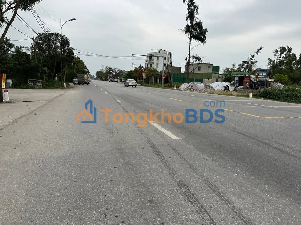 Đất Mặt Tiền QL46 Vinh 120m² Giá 5 Tỷ - Hướng Đông Nam, Cạnh ĐH Vinh CS2