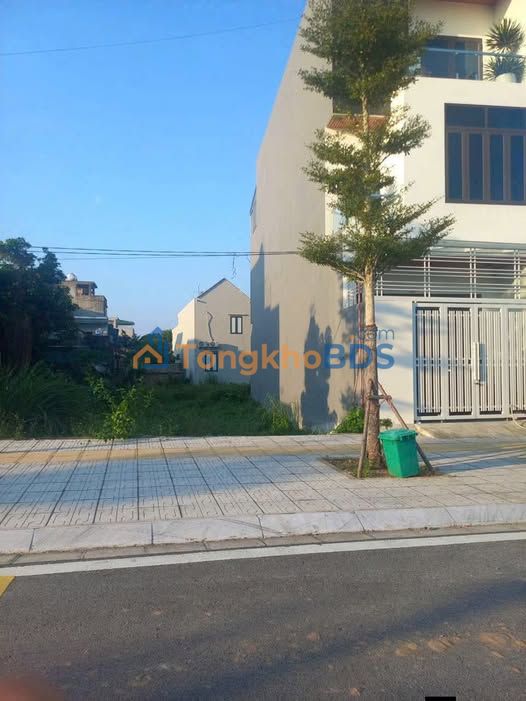 Đất Nền Trung Tâm Móng Cái - 98.4m² - Sổ Đỏ Sẵn Sàng