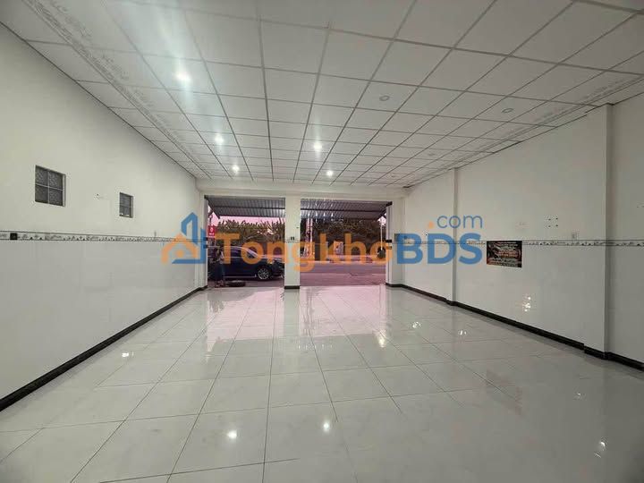 Mặt bằng kinh doanh 405m² T.An, Long An - Vừa ở, vừa cho thuê trọ