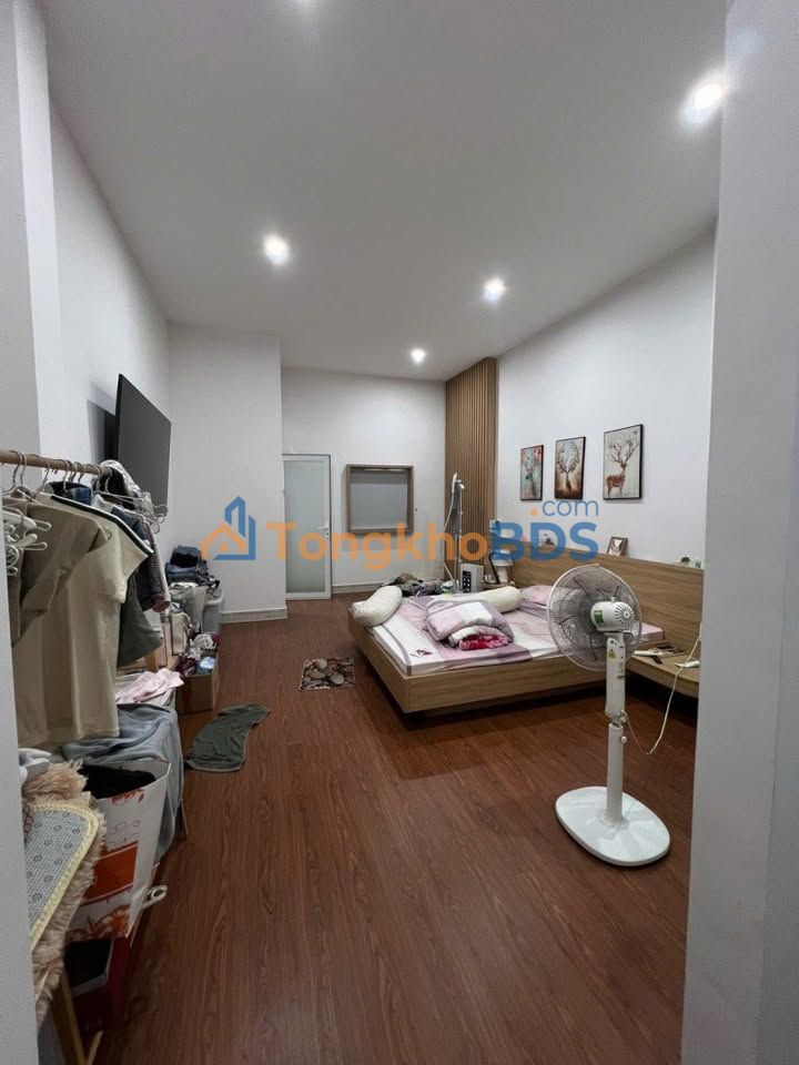 Nhà Bàu Cát Tân Bình 41m² - 2PN, Hẻm Ô Tô Giá 3 Tỷ Hơn