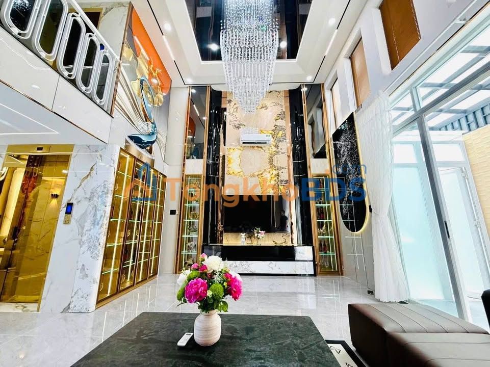 Nhà Thang Máy 108m² Gò Vấp - 4PN Full Nội Thất Cao Cấp, Giá 15.8 Tỷ