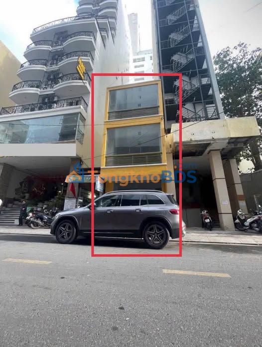 Cho thuê nhà mặt tiền Hẻm Lớn Trần Phú, Nha Trang - 192m² kinh doanh sầm uất