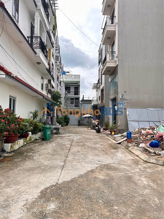 Nhà Trệt Lửng 4 Lầu 6PN Hà Huy Giáp, Q12 - 5.45 Tỷ - Xe Hơi Vào Nhà