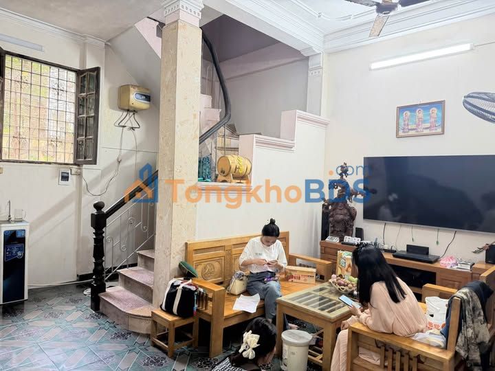 Nhà 3 Tầng Nguyễn Công Hoan 55m² - 9 Tỷ, Sẵn Sàng Về Ở