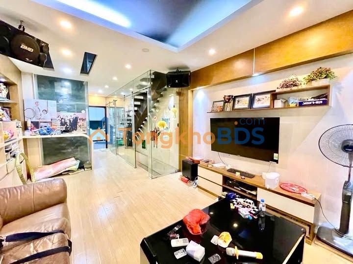 Nhà Nguyễn Văn Cừ Long Biên 55m2/14 tỷ - Sẵn sàng ở ngay