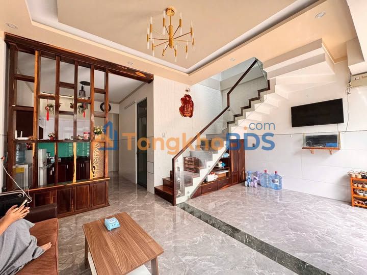 Nhà 1 Mê Đối Diện Coopmart BMT - 3.4 Tỷ, Full Nội Thất, Oto Tận Cửa