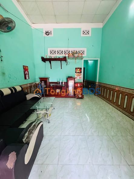 Nhà Sổ Chung Quận 4, 58.8m² Giá 920 Triệu - Vị Trí Đẹp