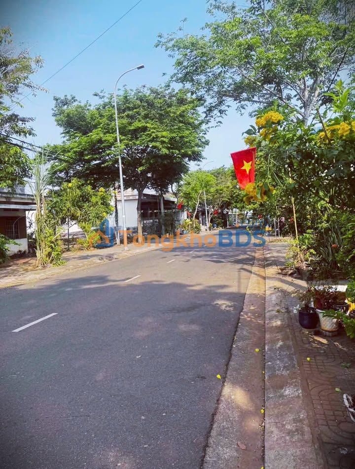 Bán Gấp Biệt Thự 179m² Đường 66, Bà Rịa - Sổ Hồng Riêng