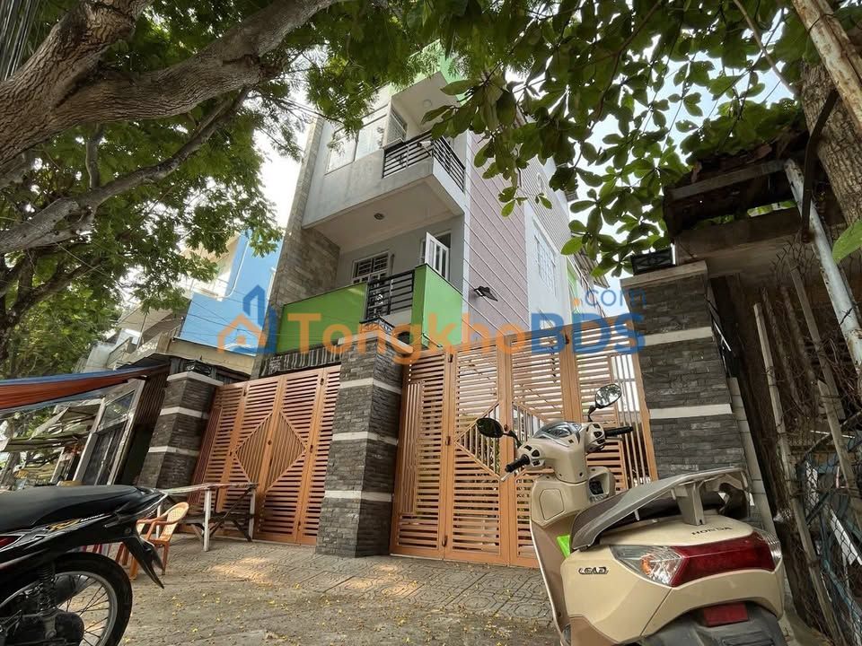 Biệt thự Mặt tiền Huỳnh Văn Nghệ, Bửu Long, Biên Hòa - 204m², 4 tầng - 14.8 Tỷ