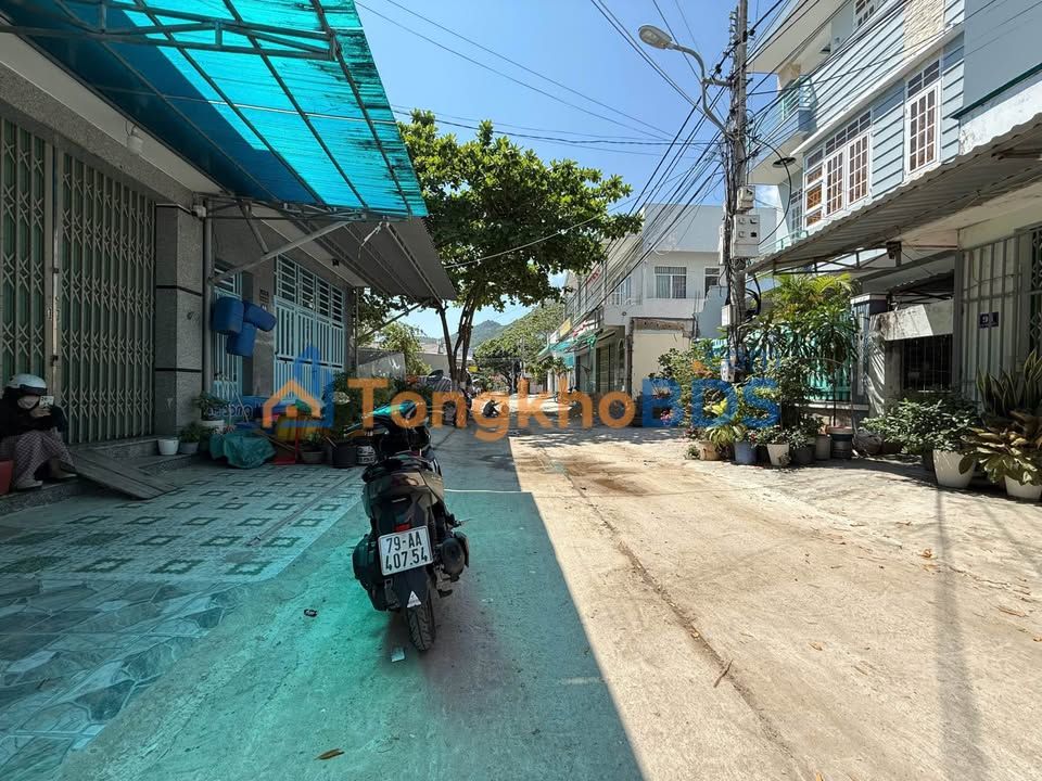 Đất Hòn Rớ Nha Trang 90m² - Mặt tiền 6m, 4.55 tỷ - Sổ hồng sẵn sàng