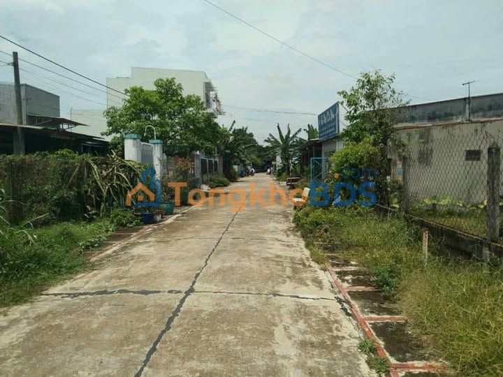 Bán đất 2700m² mặt tiền Tân Phú Trung, Củ Chi - Ngay Ngã tư Bàu Đá