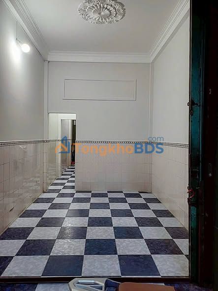 Cho thuê nhà trệt lầu hẻm Nguyễn Trãi, Cần Thơ - 32m², 4 triệu/tháng