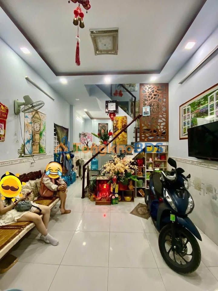 Nhà riêng Bình Thạnh 40m² giá 4 tỷ - Sẵn sàng ở ngay