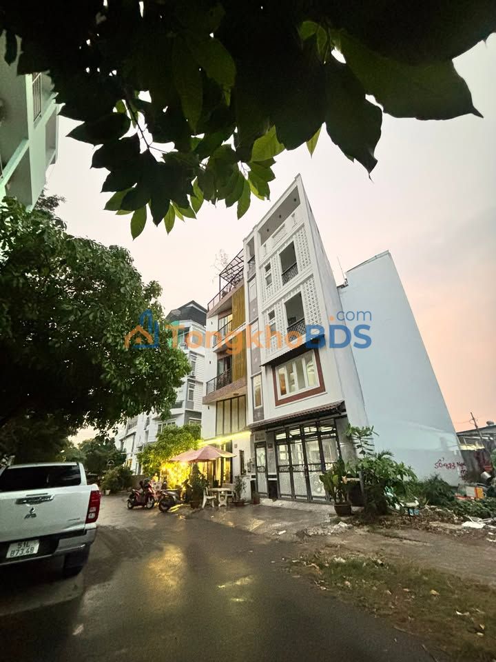 Nhà Bình Thạnh 80m² giá 8.9 tỷ - Ô tô vào tận nhà