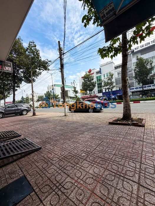 Mặt Tiền Hùng Vương Mỹ Tho 240m² - Kinh Doanh Đắc Lộc
