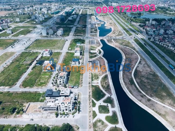 Townhouse BigC Bắc Giang 463m² chính chủ view công viên