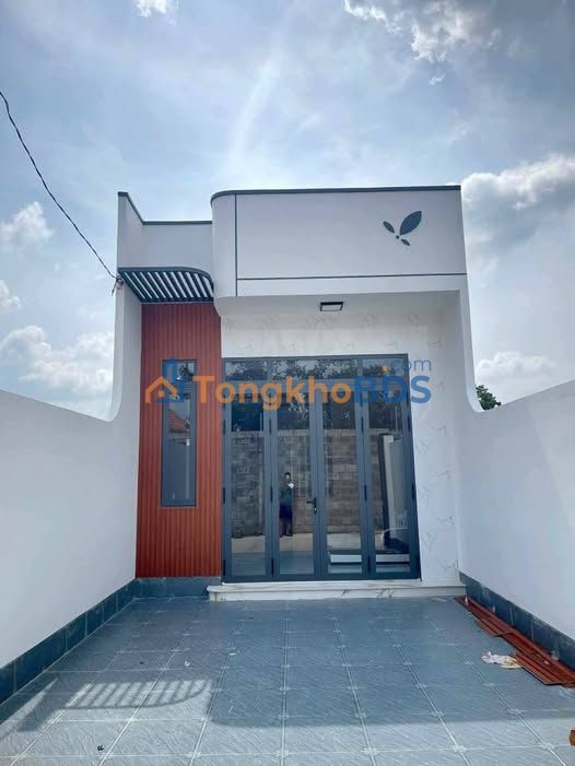 Nhà Ngô Quyền Long Khánh 112m² Sổ Riêng - Hạ Giá Sập Sàn 1.6 Tỷ