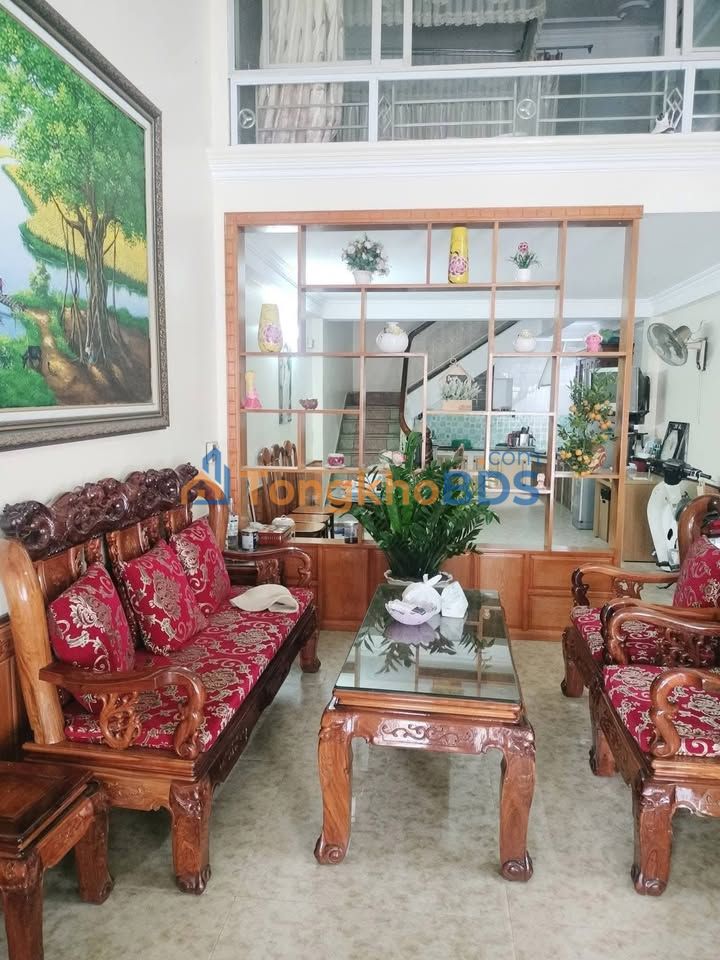 Bán nhà mặt tiền Lê Đại Hành, Lạng Sơn - 60m², 4 tỷ, kinh doanh đắc lợi